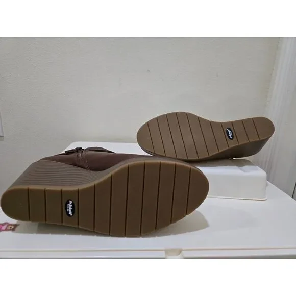 DR SCHOLLS Brown Anti-Odor 1/2" Platform Wedge Buckle Booties Comfort 11 M - Picture 7 of 10